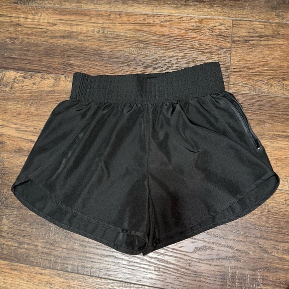 Pants - Black Women's Shorts